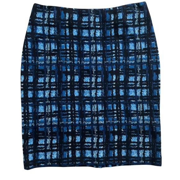 J. McLaughlin Dresses & Skirts - J. McLaughlin Stretch Pencil Skirt